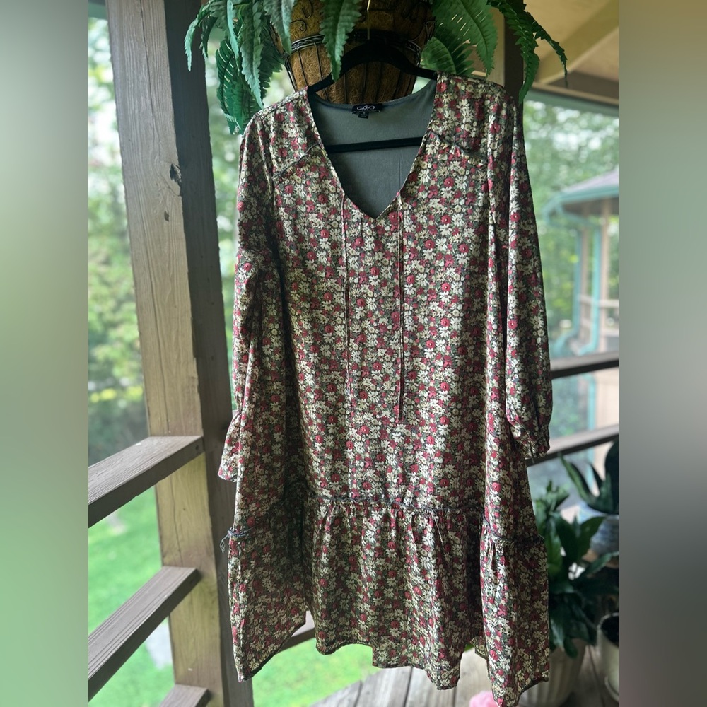 Floral V-Neck Dress